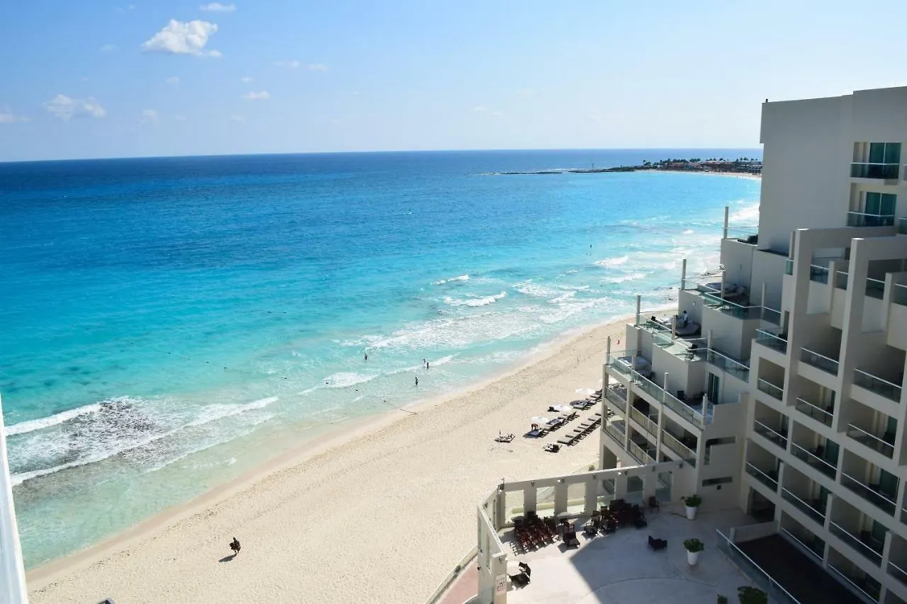 Oleo Cancun Playa All Inclusive Resort