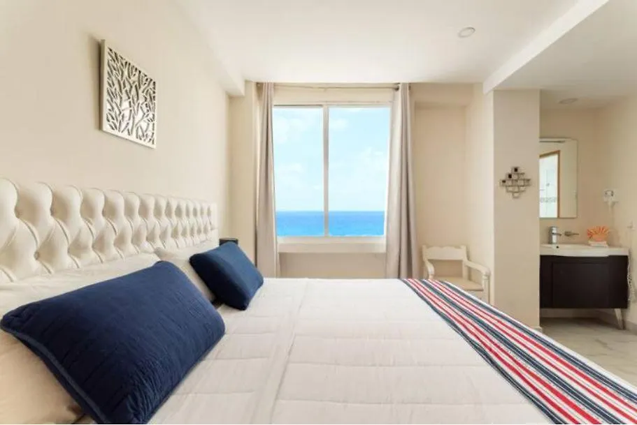 Oleo Cancun Playa All Inclusive Resort