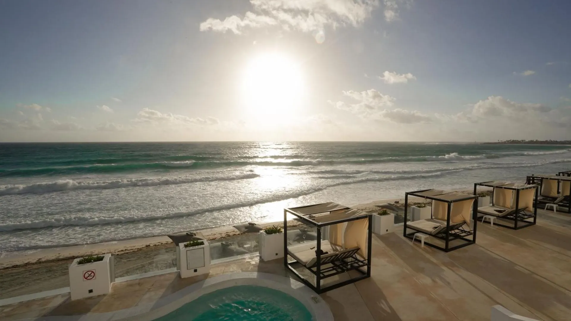 Oleo Cancun Playa All Inclusive Resort