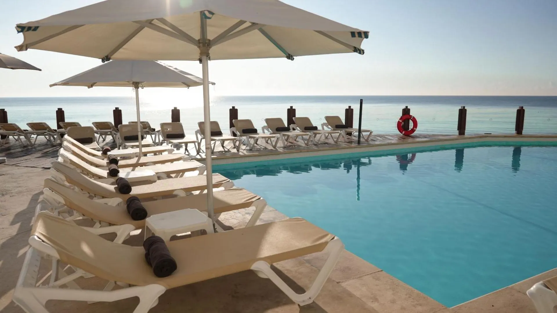 Oleo Cancun Playa All Inclusive Resort