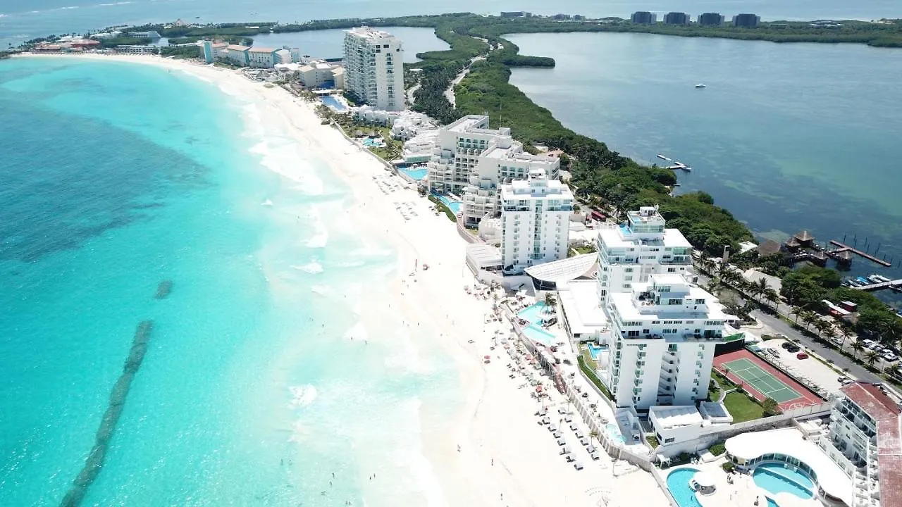Oleo Cancun Playa All Inclusive Resort 4*,  Mexico
