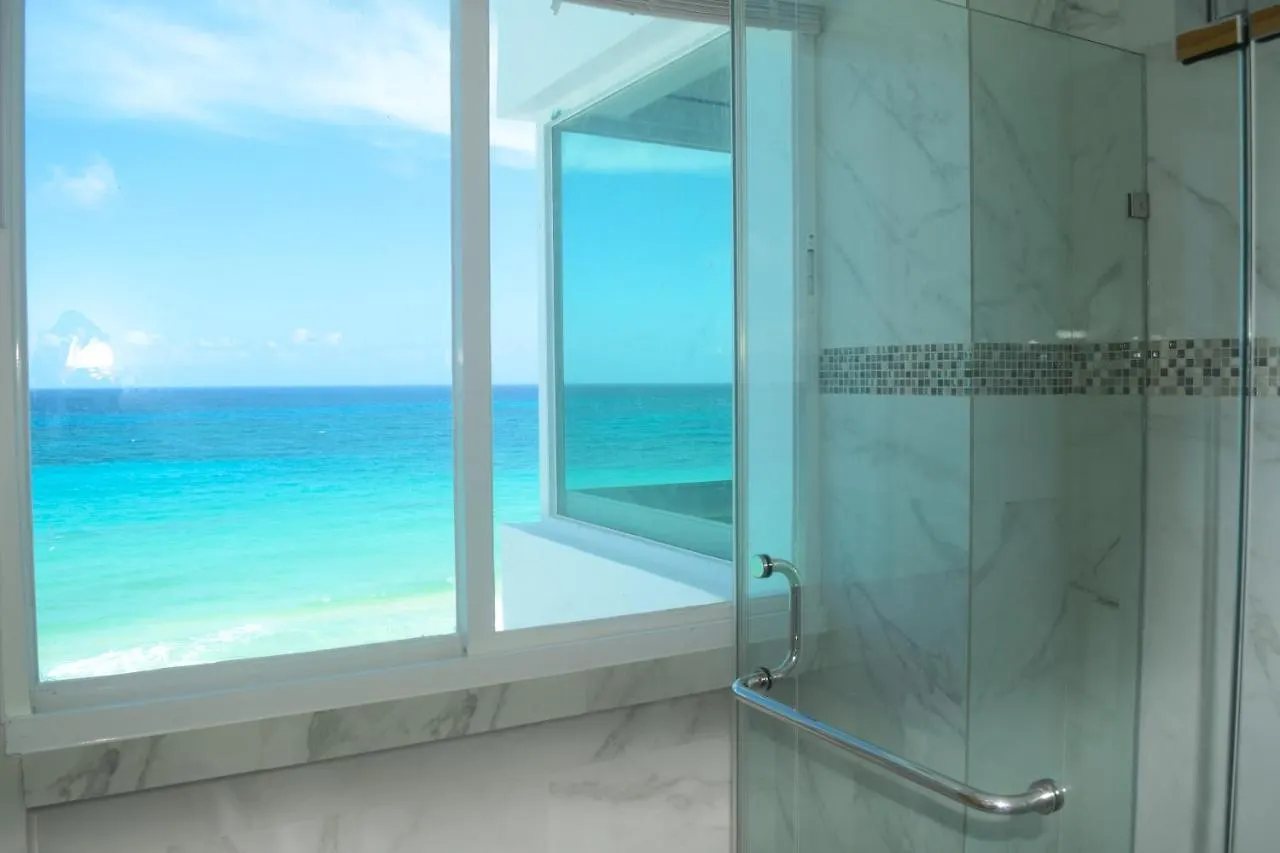 Oleo Cancun Playa All Inclusive Resort