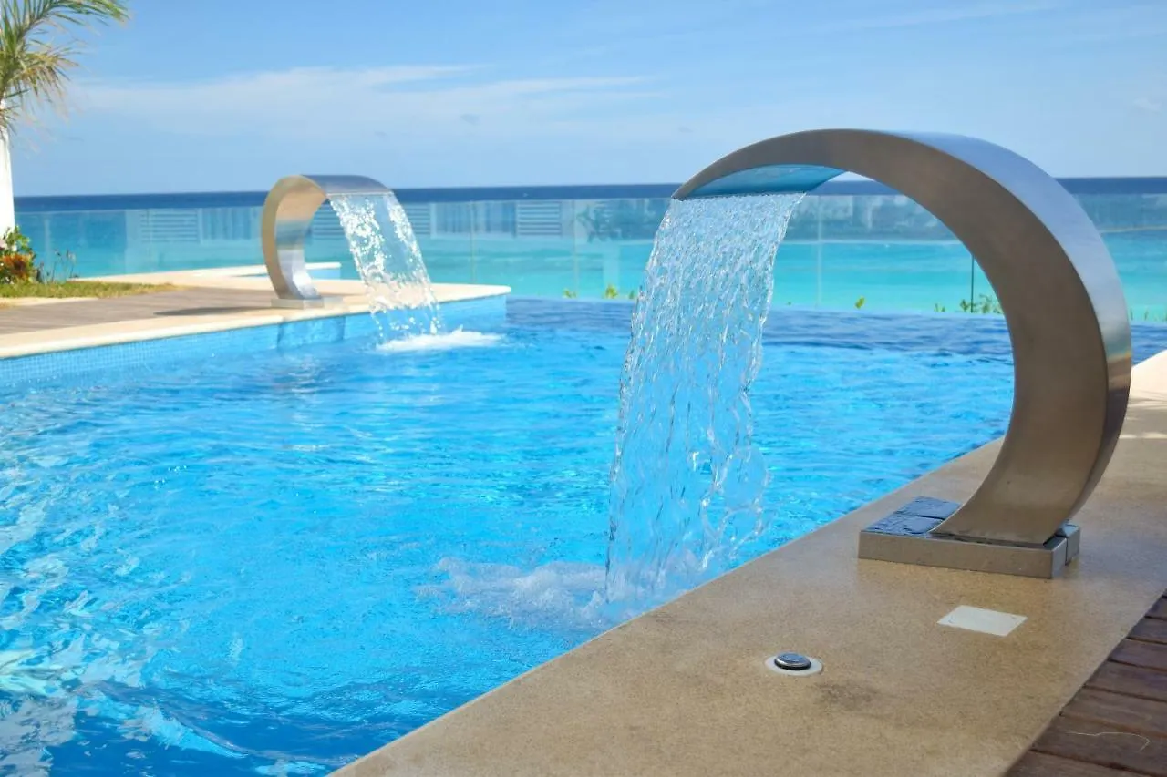 Oleo Cancun Playa All Inclusive Resort